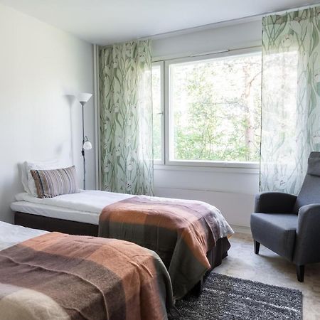 Family Home Vanamo โรวานิเอมิ ภายนอก รูปภาพ